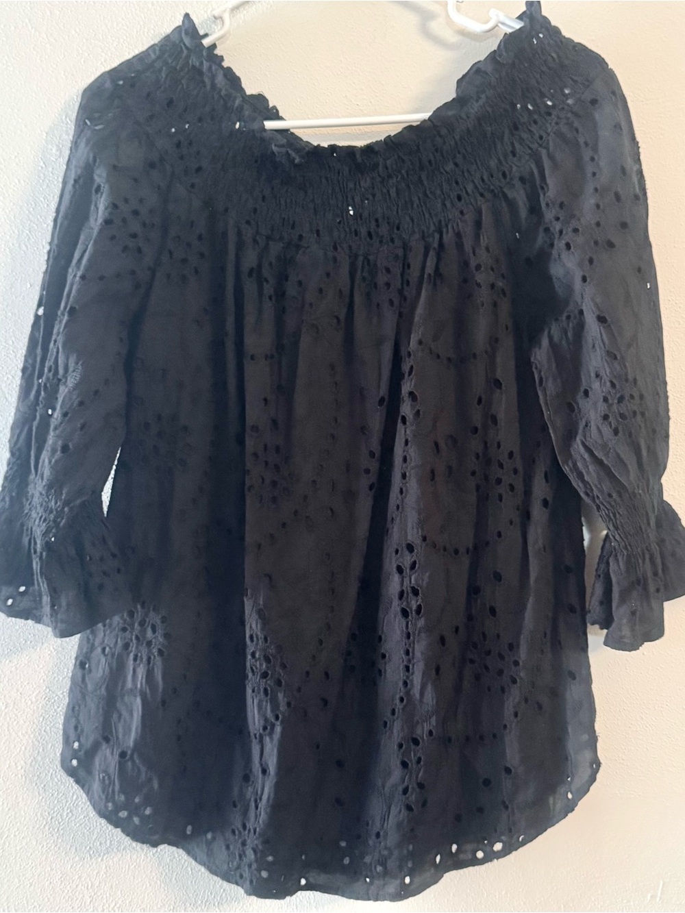 The Pioneer Woman Women's Black Eyelet Peasant Blouse 3/4 Sleeve Size Large - Picture 3 of 7